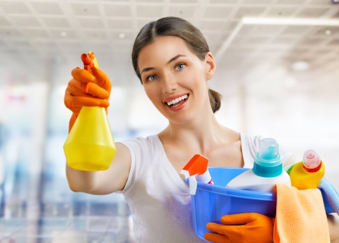 Cleaning windows and surfaces after builders work